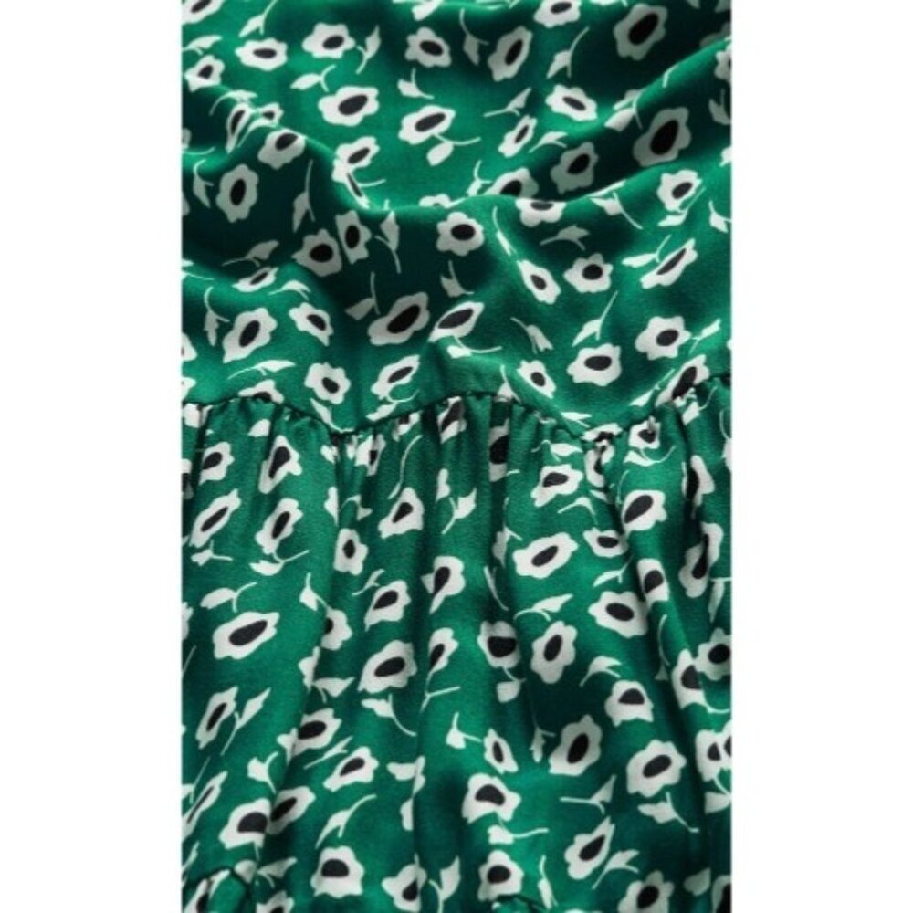 City Chic Womens Green Floral Dress Size 12 Midi Lightweight Plus Size Flowy - Picture 4 of 6